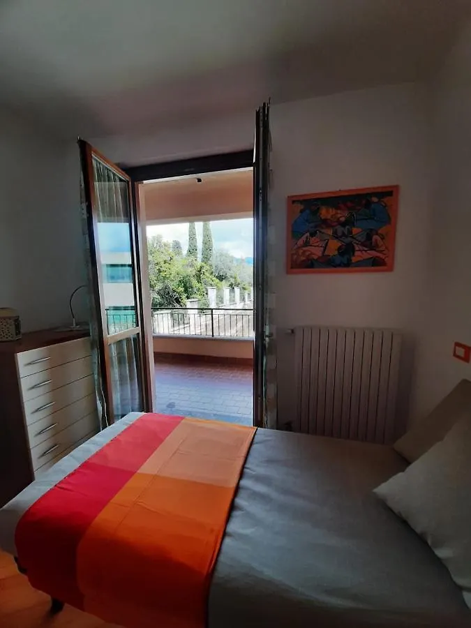 La Casa Al Lago Bmor Love&Lake Mezzegra 0*,